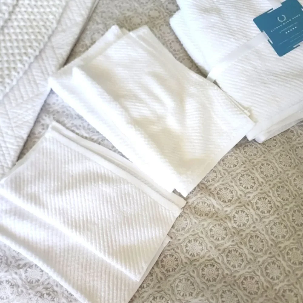 ALFRED SUNG towel 6 pieces set 2 bath 2 hand and 2 wash towels